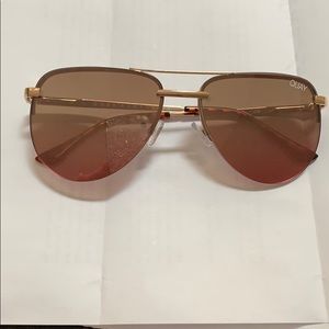 Quay sunglasses, Avatar